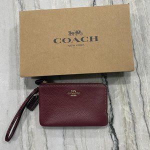 Coach Double Corner Zip Wristlet